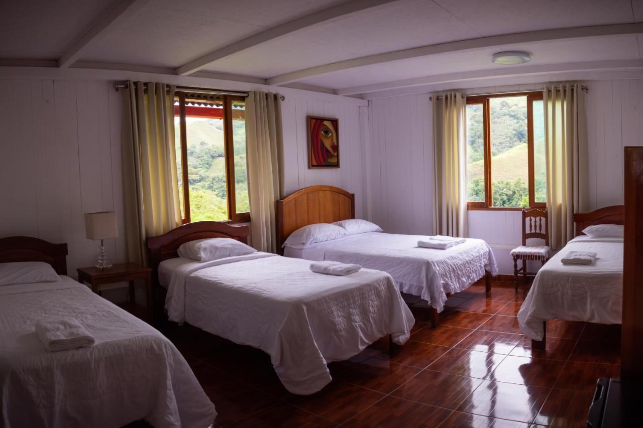 Albergue Turistico Gstir Pozuzo 외부 사진